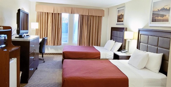 Home Inn & Suites image 1