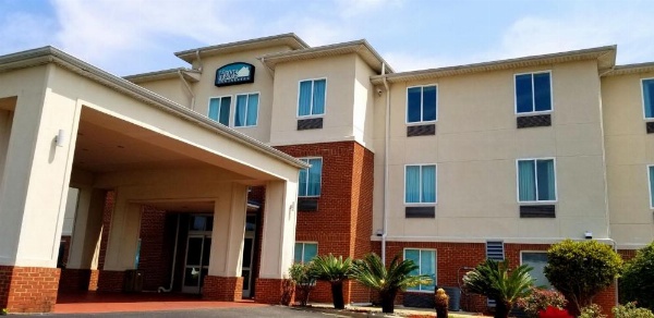 Home Inn & Suites image 16