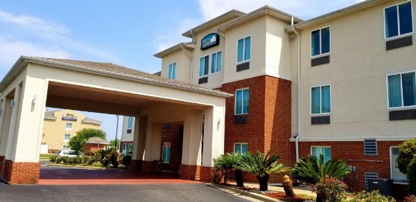 Home Inn & Suites image 6